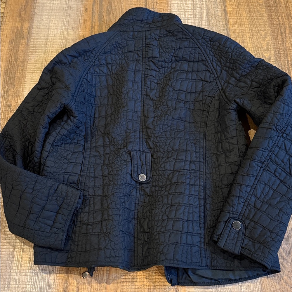 Covington Black Quilted Jacket - Picture 8 of 8